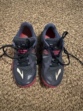 Brooks Women’s Navy and Pink Trail Running Shoes